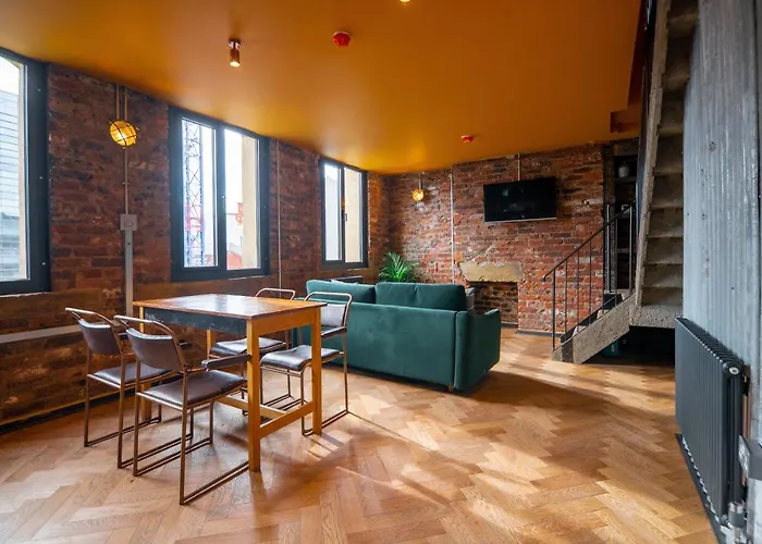 By Διαμέρισμα *