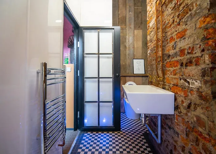 Apartment By Leeds (West Yorkshire)