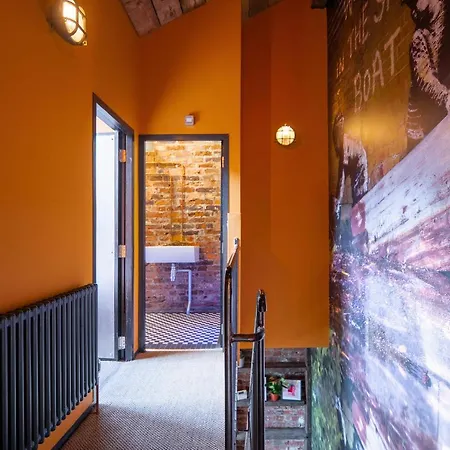 By Apartman Leeds